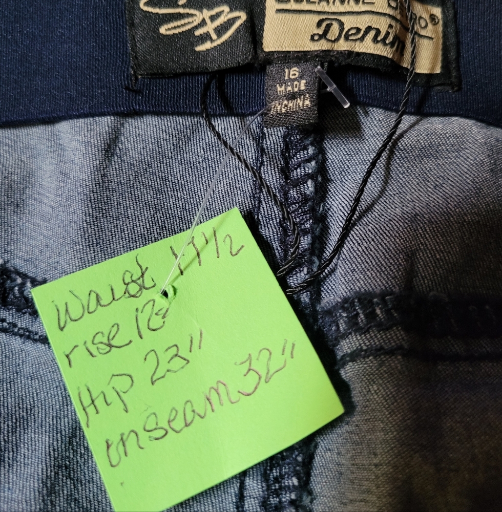 Suzanne Betro Pullon Denim - Picture 9 of 9